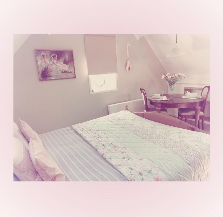 Bed & Breakfast イアーセーケ エクステリア 写真